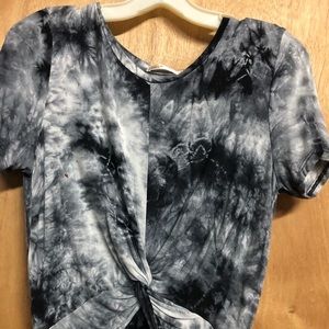 Heart & Hips Black tye dye - front tie scrunched